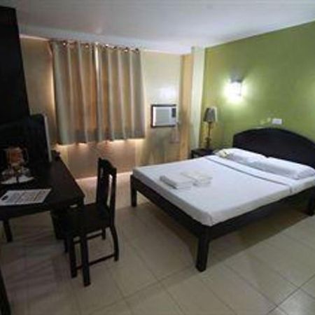 Sampaguita Suites Plaza Garcia Cebu Buitenkant foto
