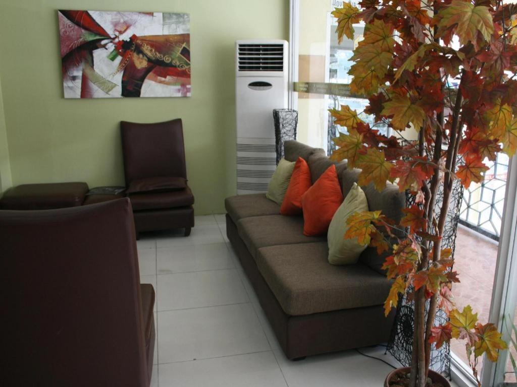 Sampaguita Suites Plaza Garcia Cebu Buitenkant foto