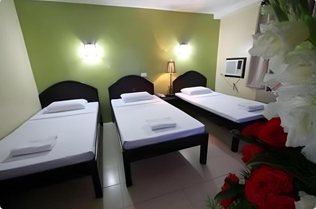 Sampaguita Suites Plaza Garcia Cebu Buitenkant foto