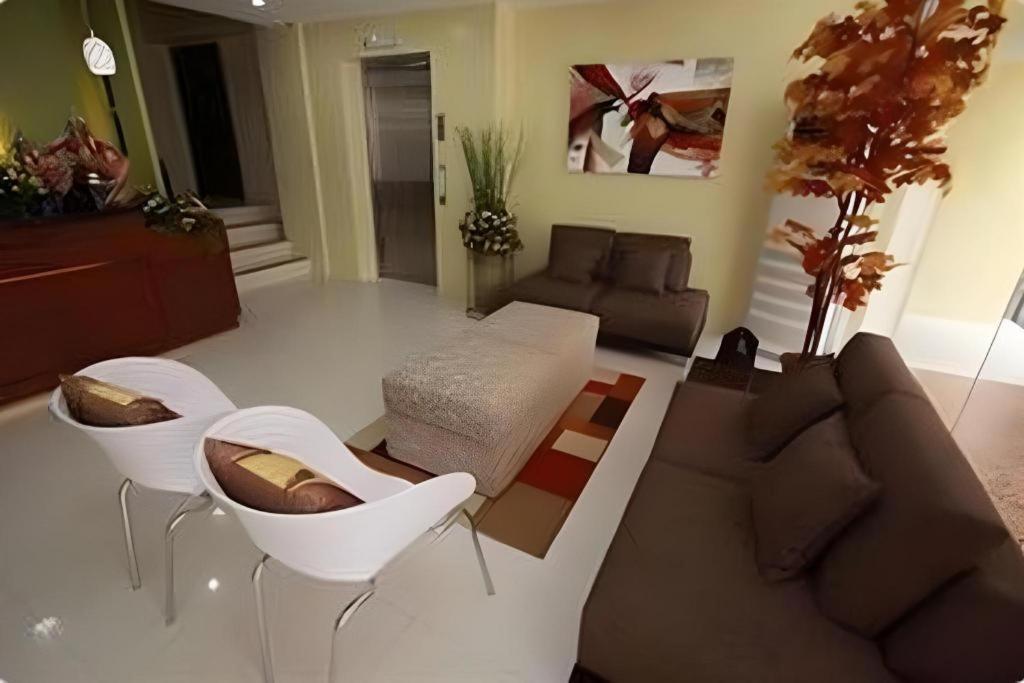Sampaguita Suites Plaza Garcia Cebu Buitenkant foto