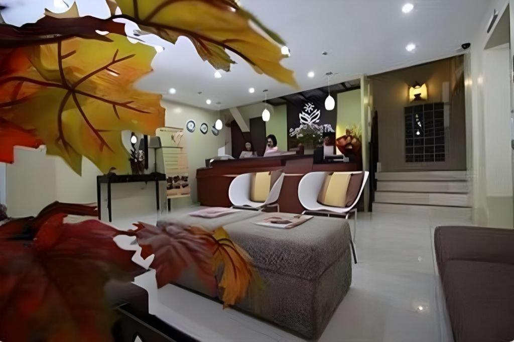 Sampaguita Suites Plaza Garcia Cebu Buitenkant foto