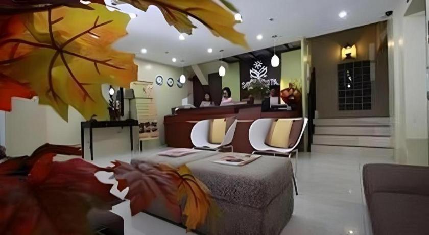 Sampaguita Suites Plaza Garcia Cebu Buitenkant foto