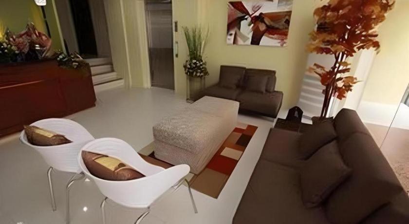 Sampaguita Suites Plaza Garcia Cebu Buitenkant foto